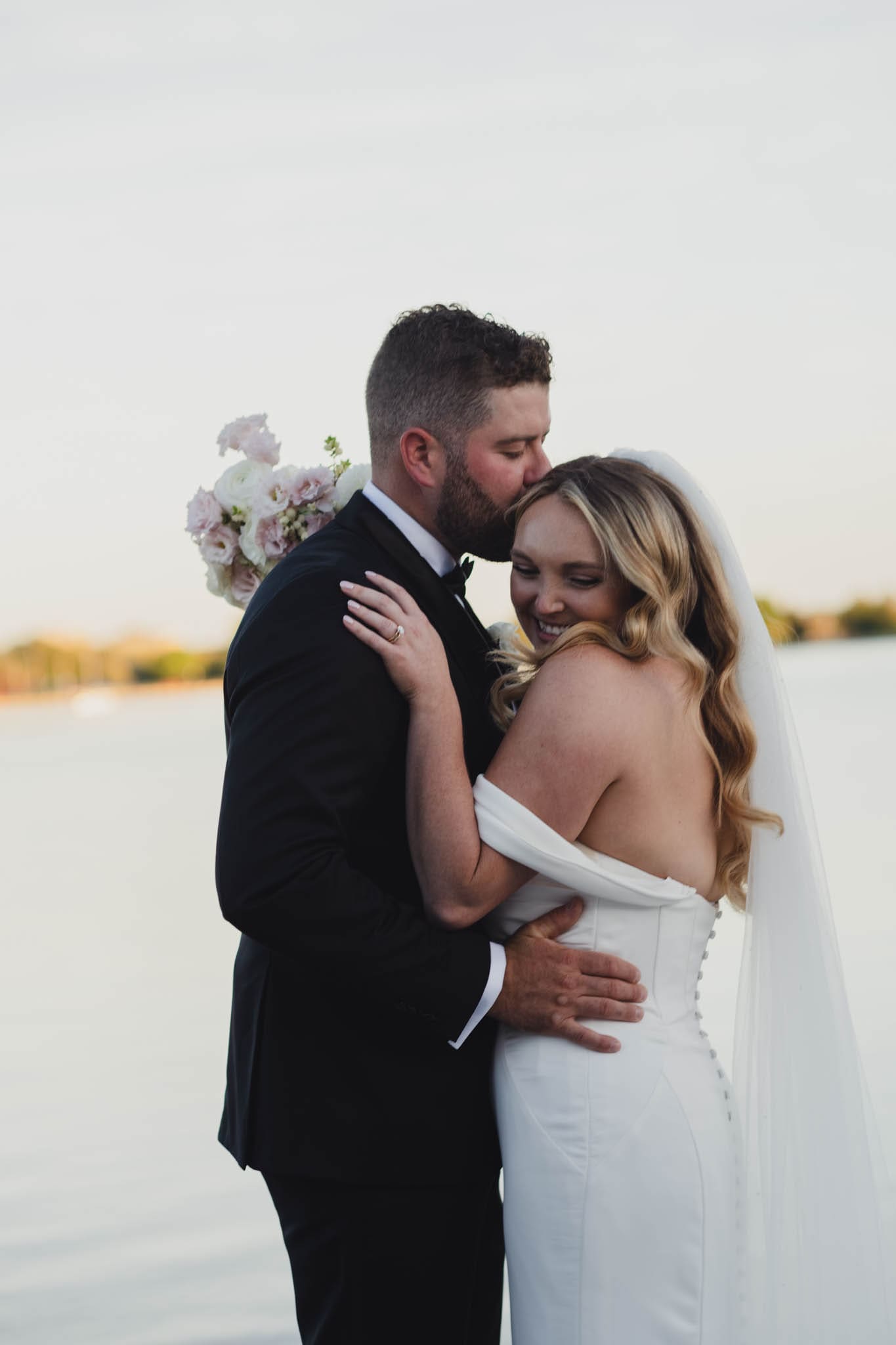 Lago september wedding